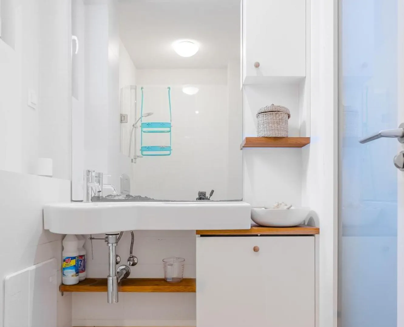 Colorful Getaway Right Next To Ndk By Flat Mаnager Apartment Sofia