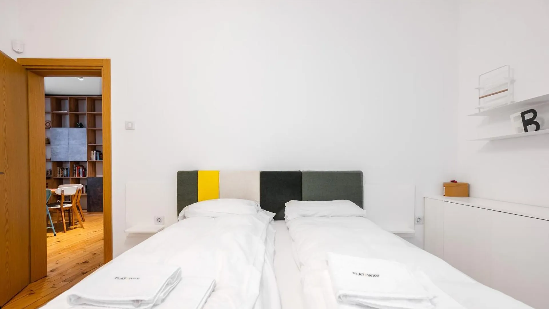 Colorful Getaway Right Next To Ndk By Flat Mаnager Apartment Sofia
