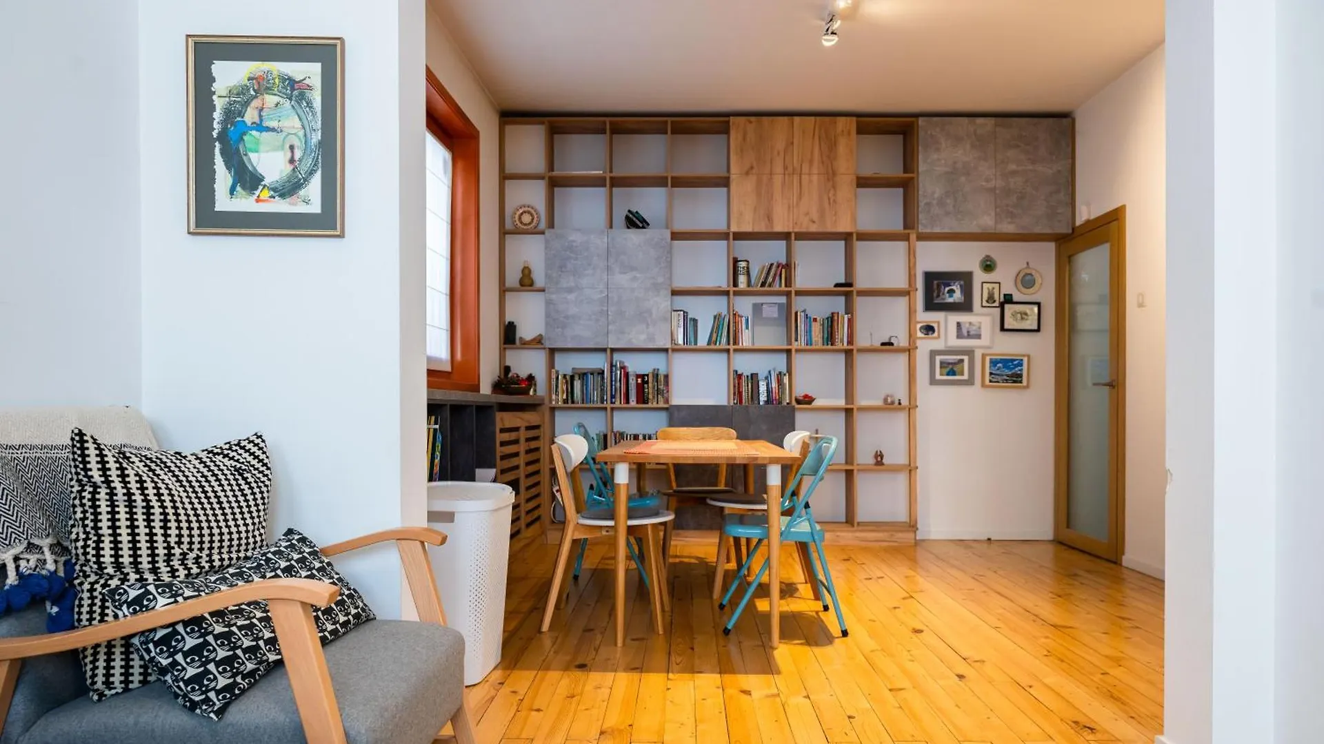 Colorful Getaway Right Next To Ndk By Flat Mаnager Apartment Sofia